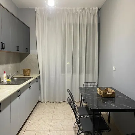 Apartamento Super House 2 Blloku - 3 *