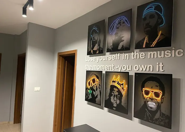 Super House 2 Blloku - 3 Lägenhet *