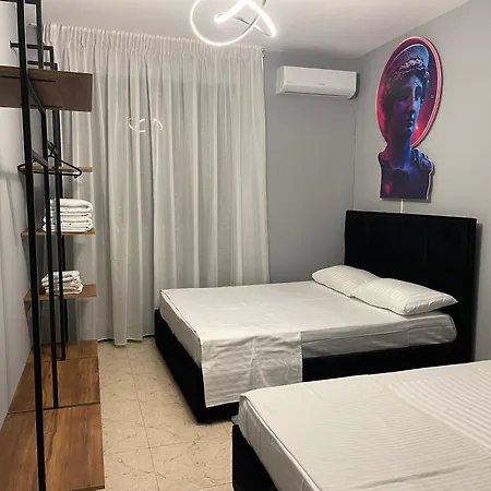 Super House 2 Blloku - 3 * Тирана