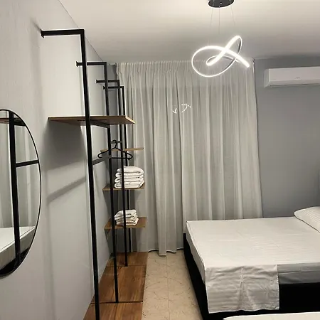 Appartement Super House 2 Blloku - 3 *