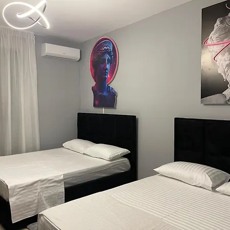 Super House 2 Blloku - 3 *