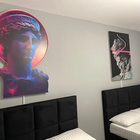 Super House 2 Blloku - 3 Апартаменты *