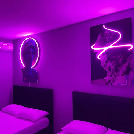 Appartement Super House 2 Blloku - 3 *