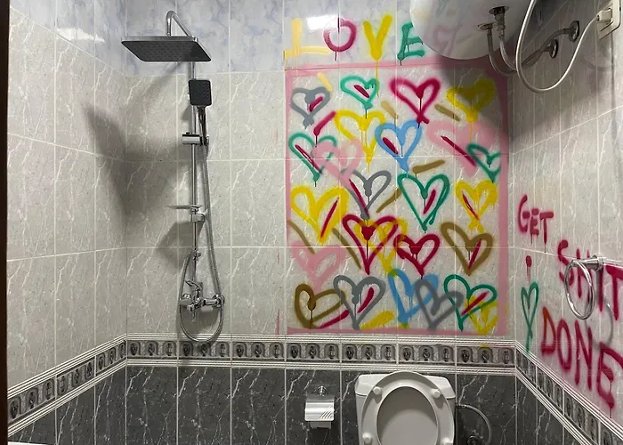 Super House 2 Blloku - 3 טיראנה