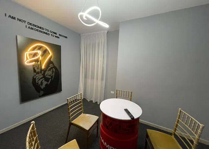 Super House 2 Blloku - 3 טיראנה